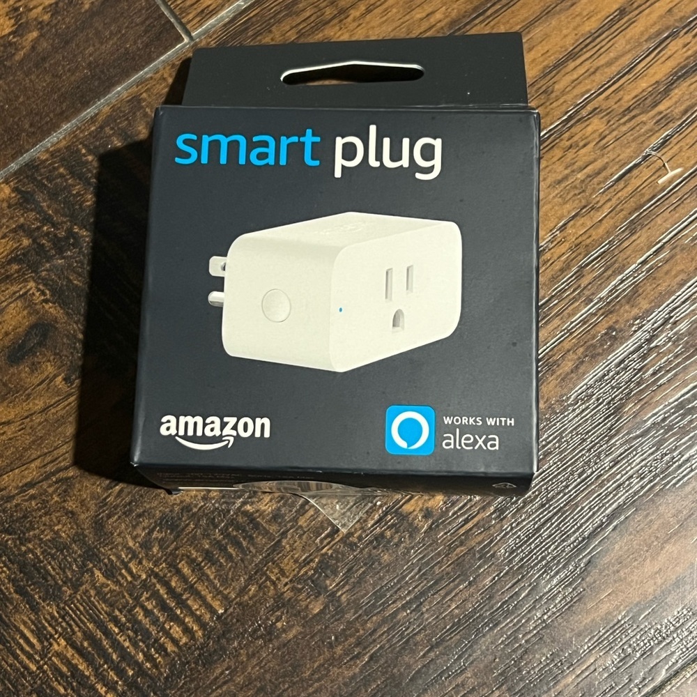 Amazon Smart Plug - White